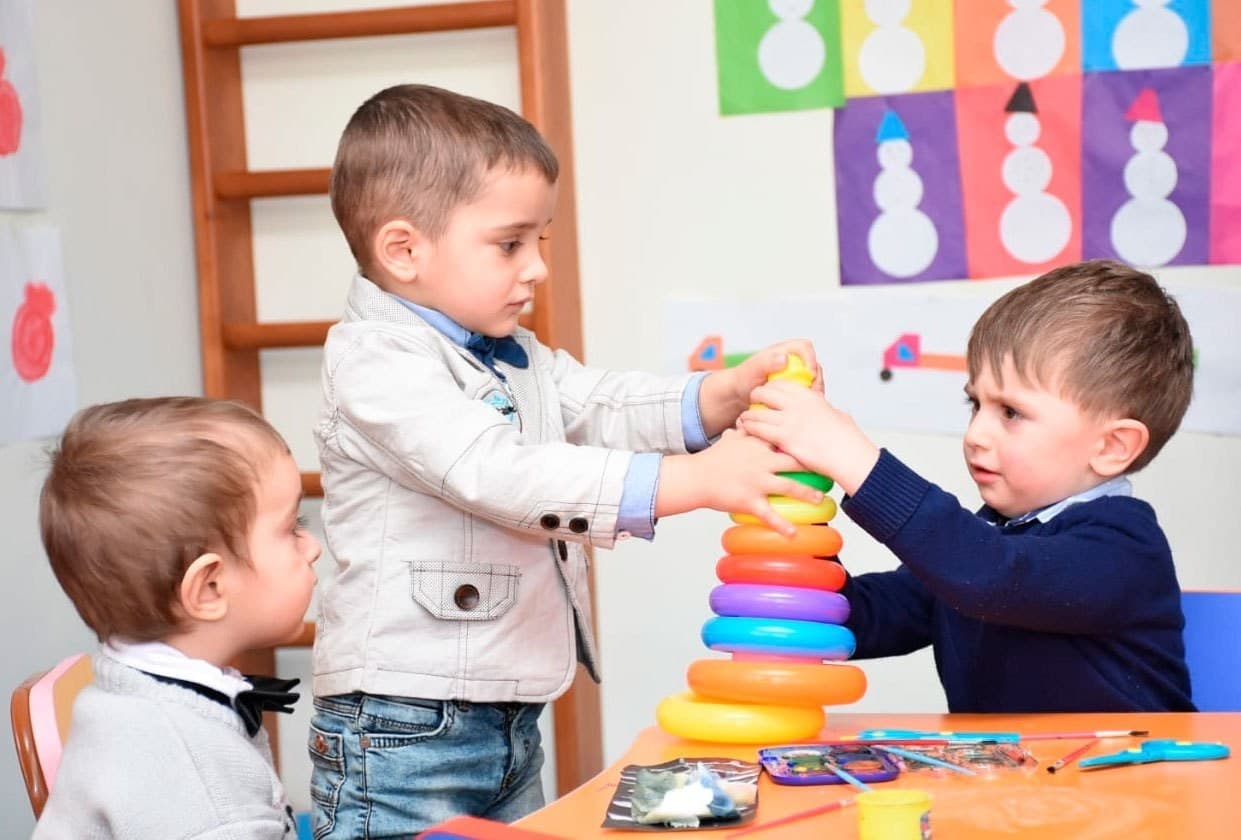 Azərbaycanda uşaqlar üçün onlayn təlim keçiriləcək