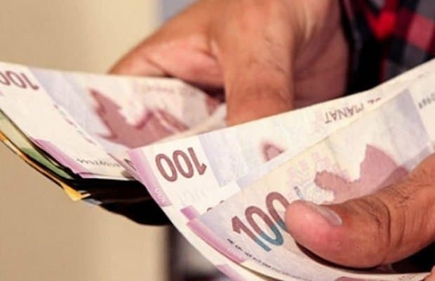 Hərracda manatın məzənnəsi 1,7000 səviyyəsində formalaşıb