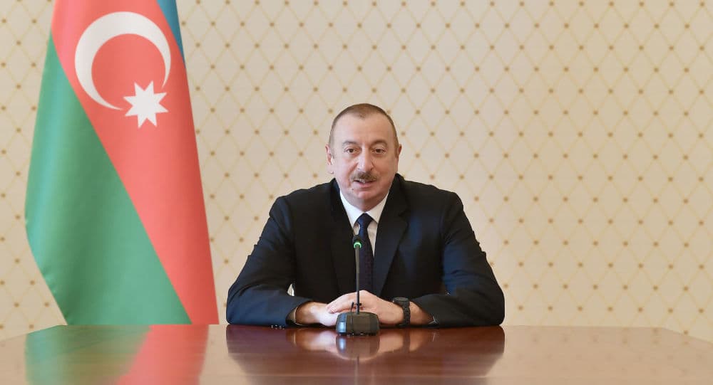Prezident: "Sahibkarlar işçilərin ixtisarına yol verməməlidir"