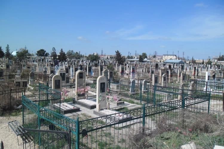 Bələdiyyələrin qəbiristanlıqları idarə etməsi üçün hökumətdən maliyyə vəsaiti ayrılması istənilib