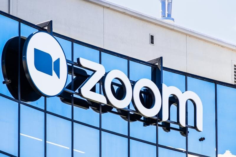 Video konfrans tətbiqi “Zoom”un gəliri yüksəlib