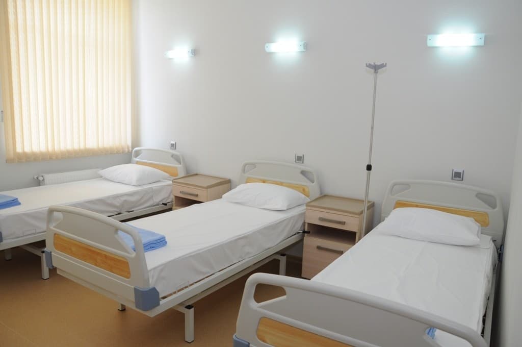 Azərbaycanda karantində 4 518 nəfər var - RƏSMİ