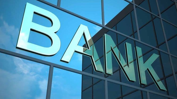 Müflis elan edilən bankın kreditorları işsizlikdən sığorta haqları üzrə borcları ödəyəcək