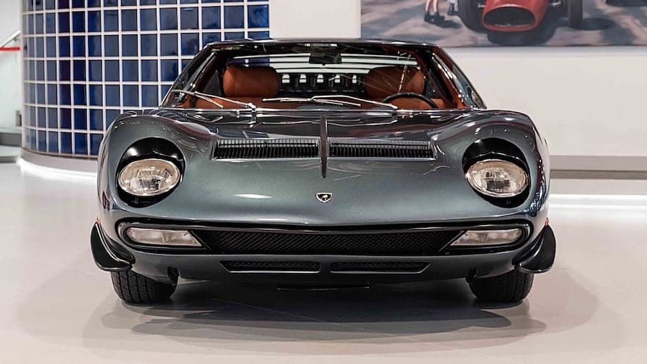 İkinci əl Lamborghini SATILIR