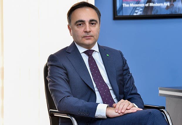 "Bank xidmətlərin əksəriyyəti rəqəmsal platformalarımızda mövcud, rahat və təhlükəsizdir" - BANK SƏDRİ