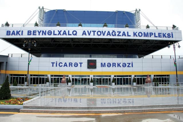 Bölgələr üzrə avtobuslarda sərnişin sıxlığının azaldığı və artdığı ƏRAZİLƏR AÇIQLANDI