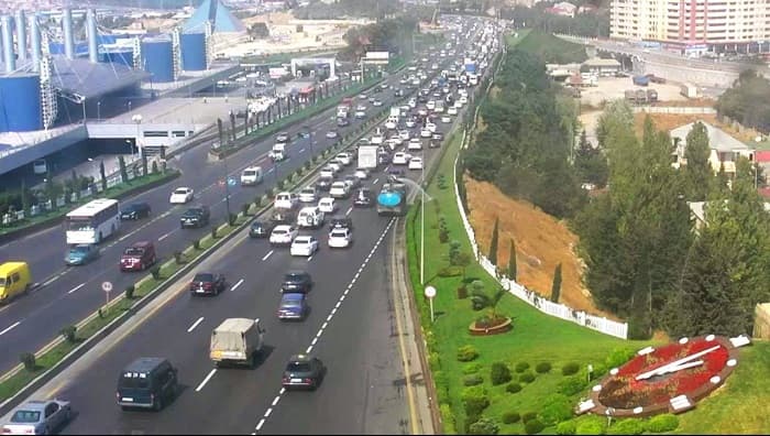 Azərbaycanda yaradılan ən müasir yol-nəqliyyat infrastrukturu