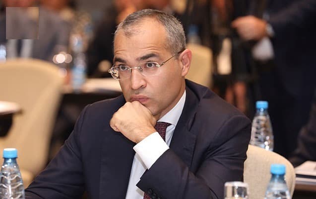 “712 manatdan daha aşağı əmək haqqı alan hər bir işçinin əməkhaqqı tam həcmdə dövlət tərəfindən müəssisəyə..."