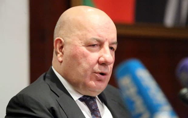 Elman Rüstəmov üçün helledici gün