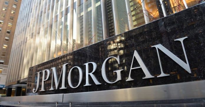 Kiçik sahibkarlıq “JP Morgan” nın işini bloklayıb