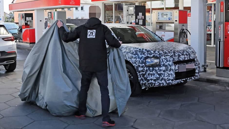 Avtomobil modelinin sınaqları zamanı dava düşüb