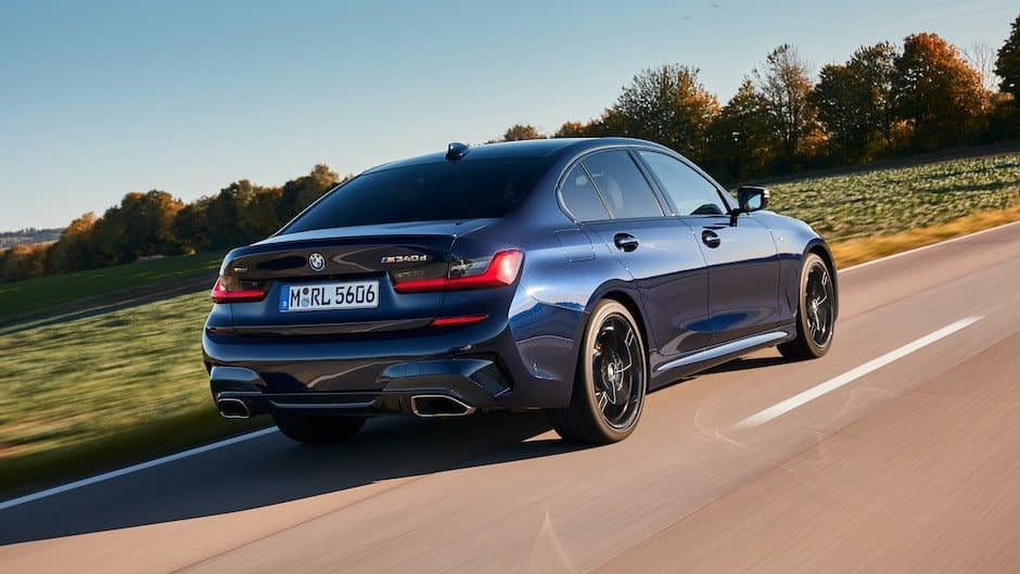 BMW sedanlardan imtina etməyəcək