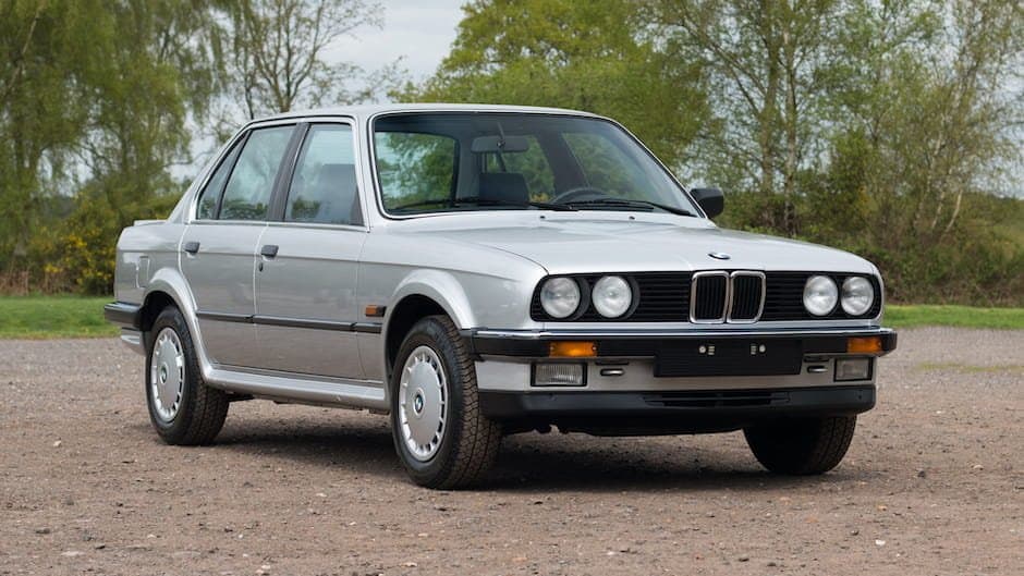 1986-cı ilin BMW-si satılır