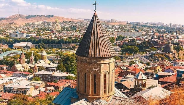 Gürcüstanda fövqəladə vəziyyətin müddəti uzadıldı