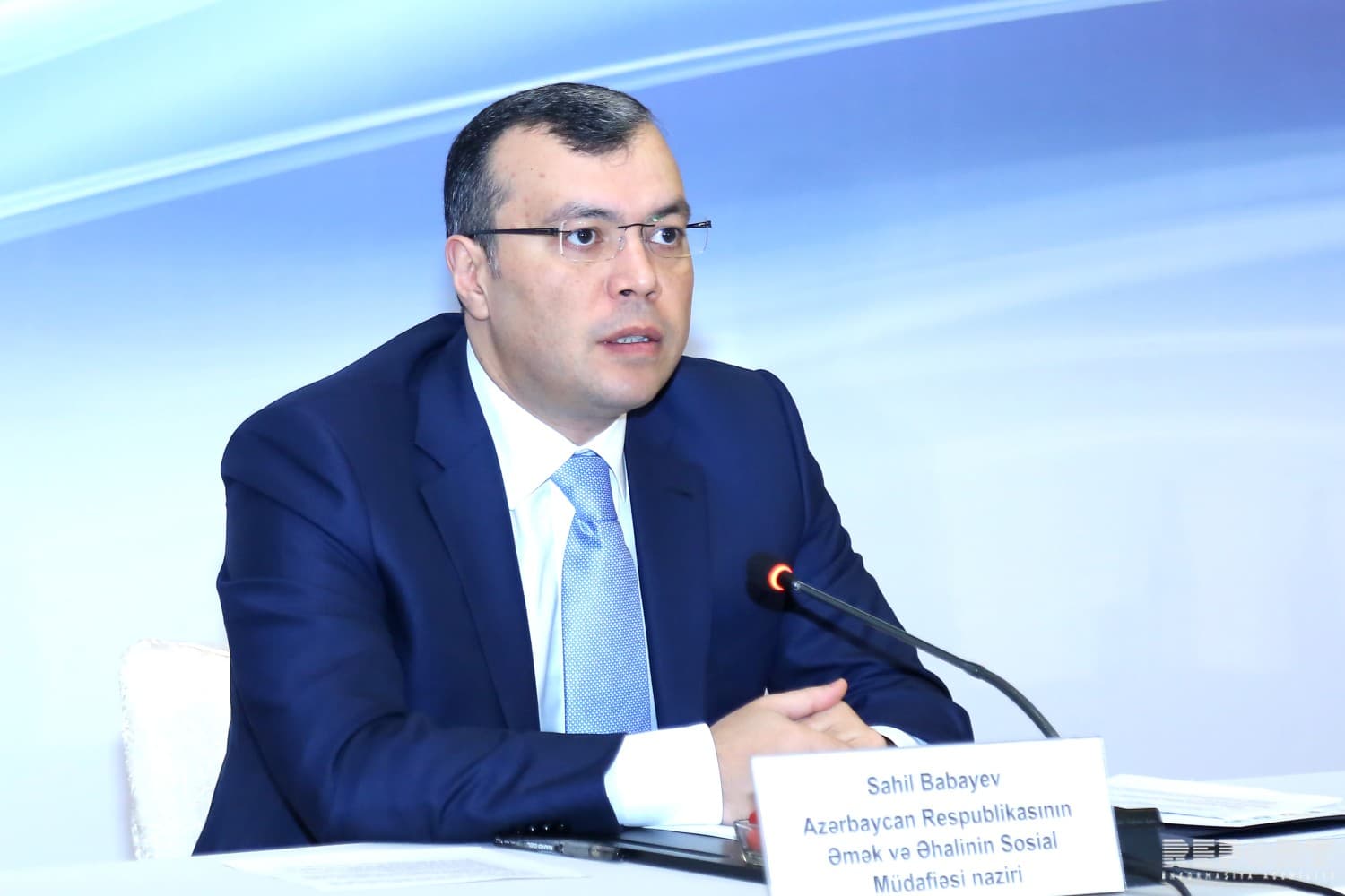 Nazir: "Birinci rübdə 2,3 milyon insana 1,5 milyard manat sosial ödənişlər olub"