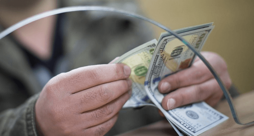 Azərbaycandan Gürcüstana pul köçürmələri 35% artıb