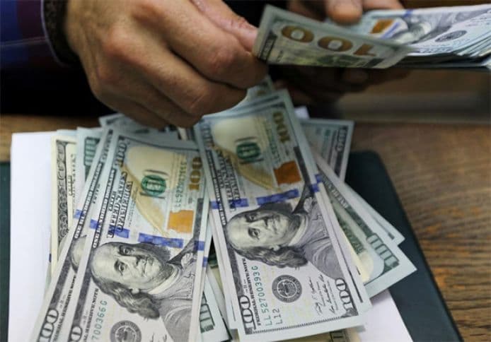 Banklarda Dollar, Avro, Rubl və Lirənin alış-satış qiymətləri