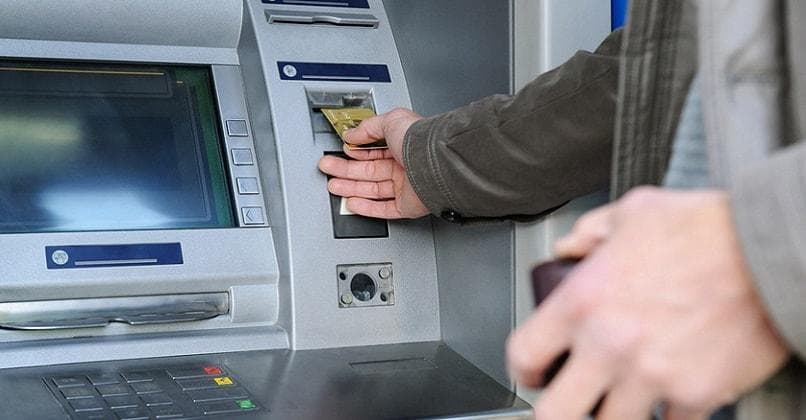 Aprel ayı üzrə müavinət, təqaüd və kompensasiyaların ödənişinə başlandı