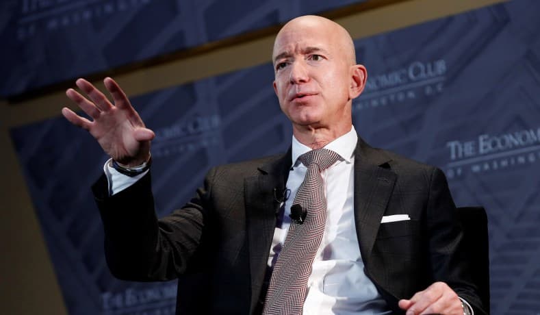 Ceff Bezos sifarişlərin sayının kəskin artmasından danışdı: “Ciddi problemdir”