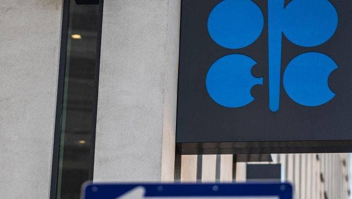 OPEC + və Texas neft böhranının həllini tapmağa çalışırlar