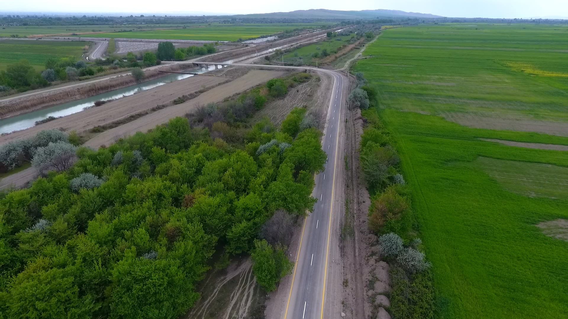 Bu rayonda 8 km uzunluğa malik avtomobil yolu yenidən qurulub