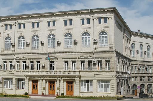 Konstitusiya Məhkəməsi məhkumluğun ödənilməsi qaydası barədə qərar verd