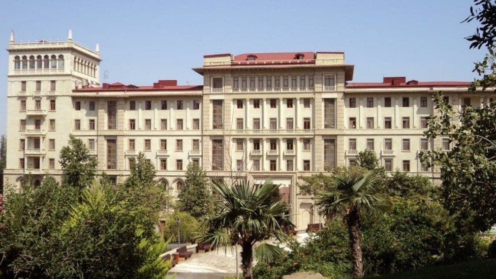 Məhdudiyyətlər uzadıldı – RƏSMİ MƏLUMAT