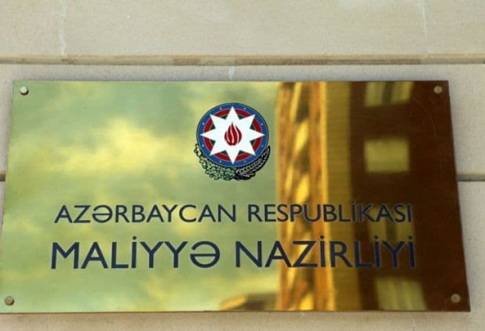 Xəzinə 50 milyon manat borc alır
