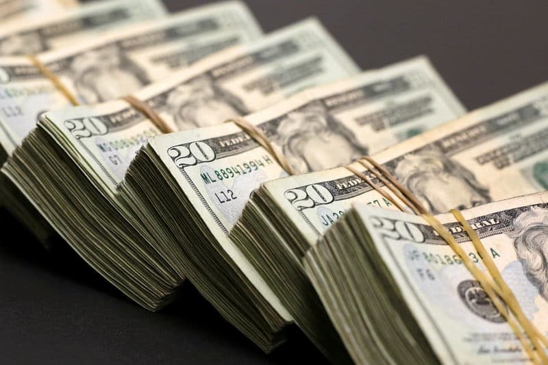 Dollar yenidən BAHALAŞIR