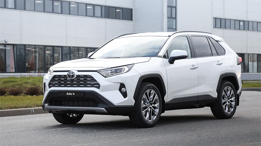 Toyota RAV4 Lamborghini olmaq istəyir