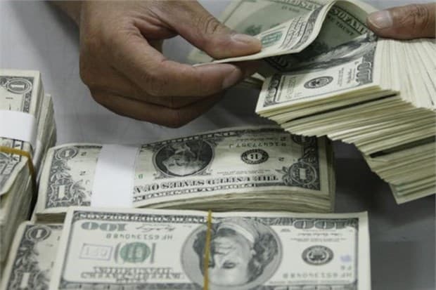 Məşhur bank koronaya görə bir gündə 200 milyon itirdi