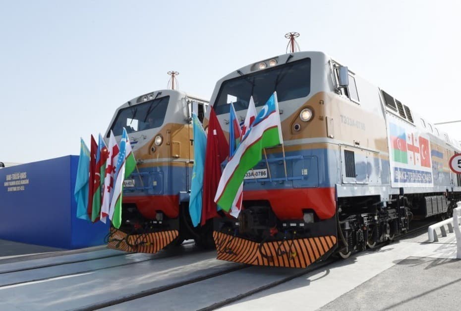 "Maqnitoqorsk Metallurgiya Kombinatı" BTQ dəmir yolu xətti ilə yükdaşımaları artırır