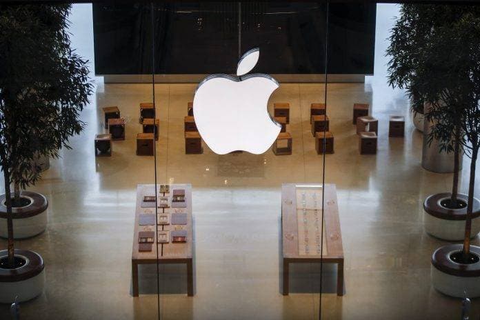 “Apple” ABŞ-da yenidən 25 satış məntəqəsini açır