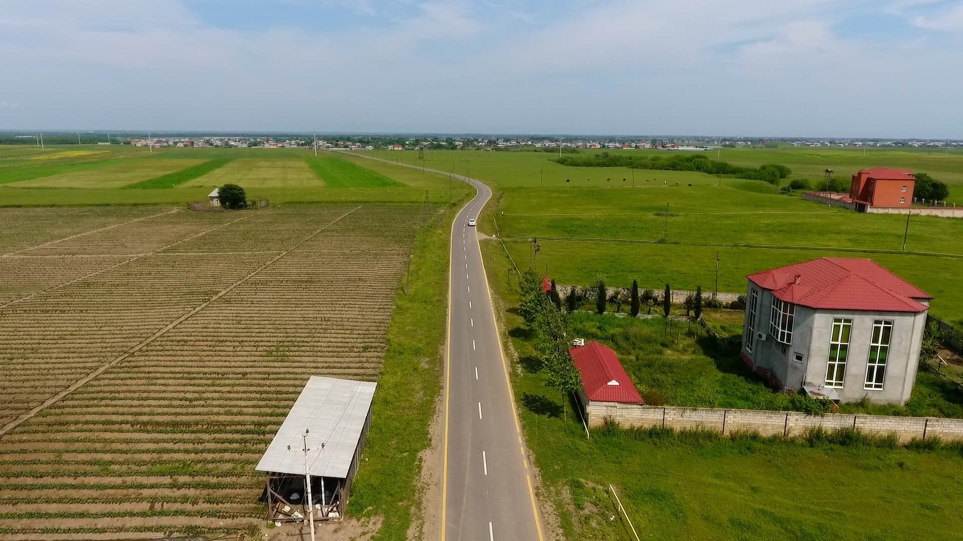 38 min əhalinin istifadə etdiyi yol yenidən qurulub