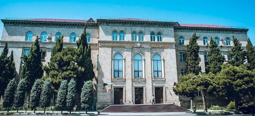 Azərbaycanda 8 nəfər ədliyyə orqanlarından xaric edilib