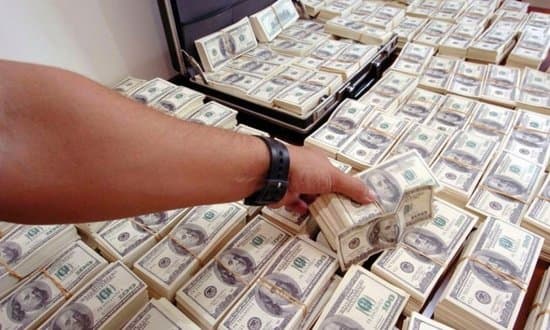 1 milyard dollar kredit təsdiqləndi