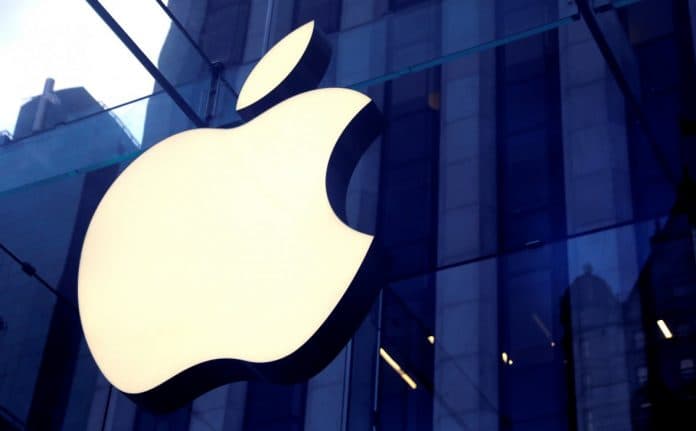 “Apple” tibbi maska taxanlar üçün “Face ID” funksiyasını sadələşdirdi