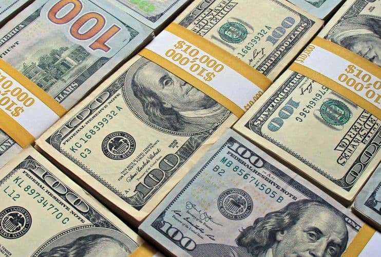 Mərkəzi Bank: Strateji valyuta ehtiyatları 34 aylıq mal və xidmət idxalına kifayət edir