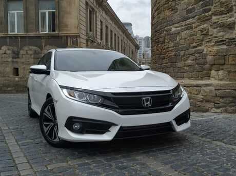 “Honda” texniki nasazlığa görə yüzminlərlə avtomobili geri çağırdı