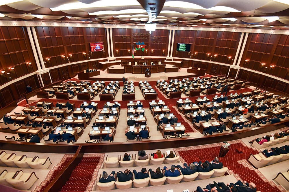 Milli Məclisdə xüsusi iş qaydası tətbiq edilib