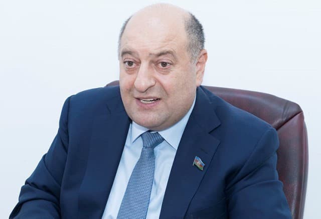 Deputat cərimə məbləğinin azaldılmasını təklif etdi