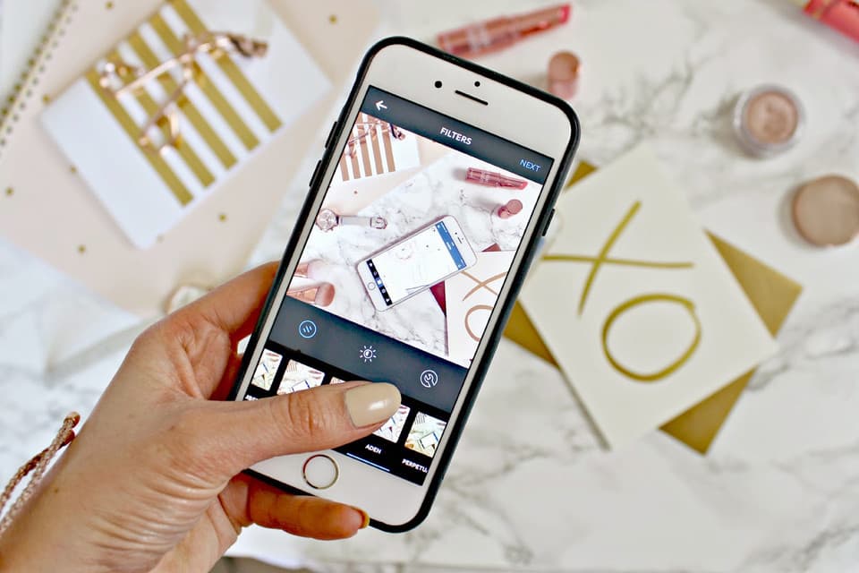 Instagram bloggerlərin video yayımına reklam yerləşdirəcək