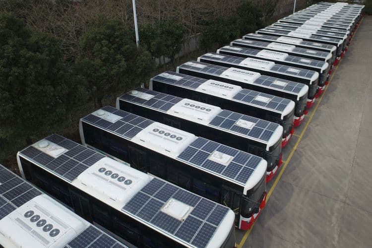 Günəş enerjisi ilə işləyən ictimai nəqliyyatın inkişaf perspektivləri