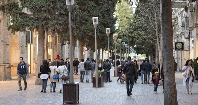 Yalnız bu işçilərə küçəyə çıxmağa icazə veriləcək