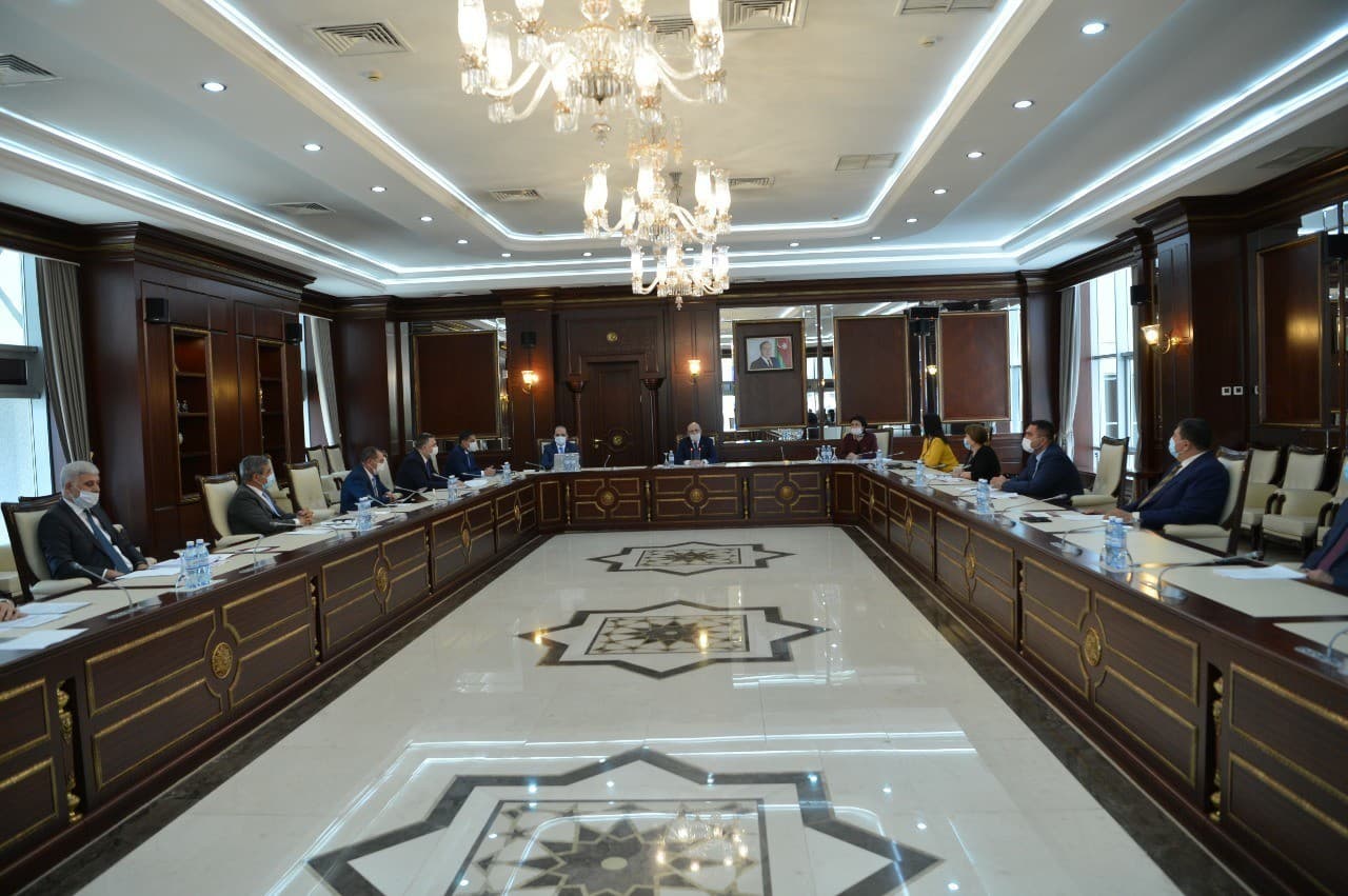 Donorluq və transplantasiya haqqında qanun layihəsi parlamentin plenar iclasına tövsiyə edildi
