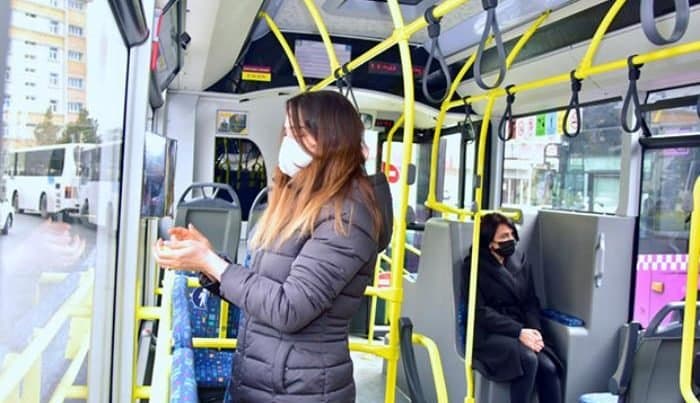 Ekspert: Sərnişinlər izolyasiya qaydalarına ciddi əməl etsələr, təhlükə daha tez sovuşar