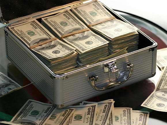 ABŞ milyarderlərinin sərvəti son üç ayda 565 milyard dollar artıb