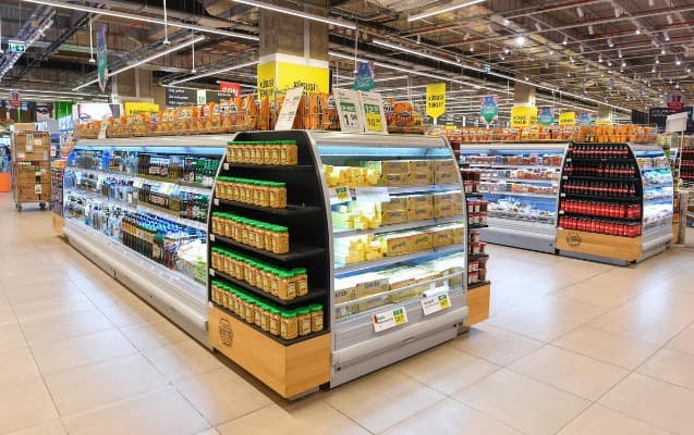 Market və apteklər açıldı