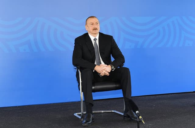 İlham Əliyev: Biz heç kimdən yardım almırıq, heç kimdən yardım istəmirik