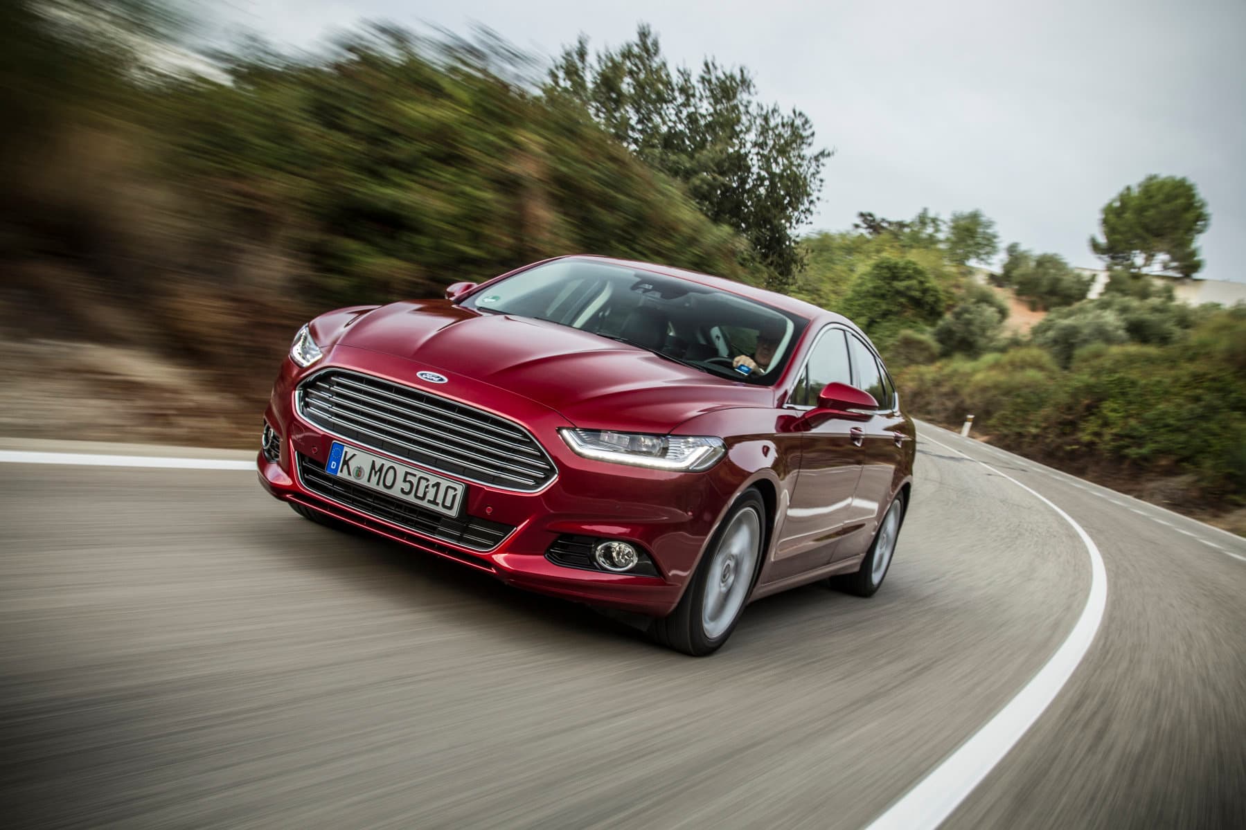 Ford Mondeo modelini 6800 manat endirimlə əldə edin - ƏTRAFLI